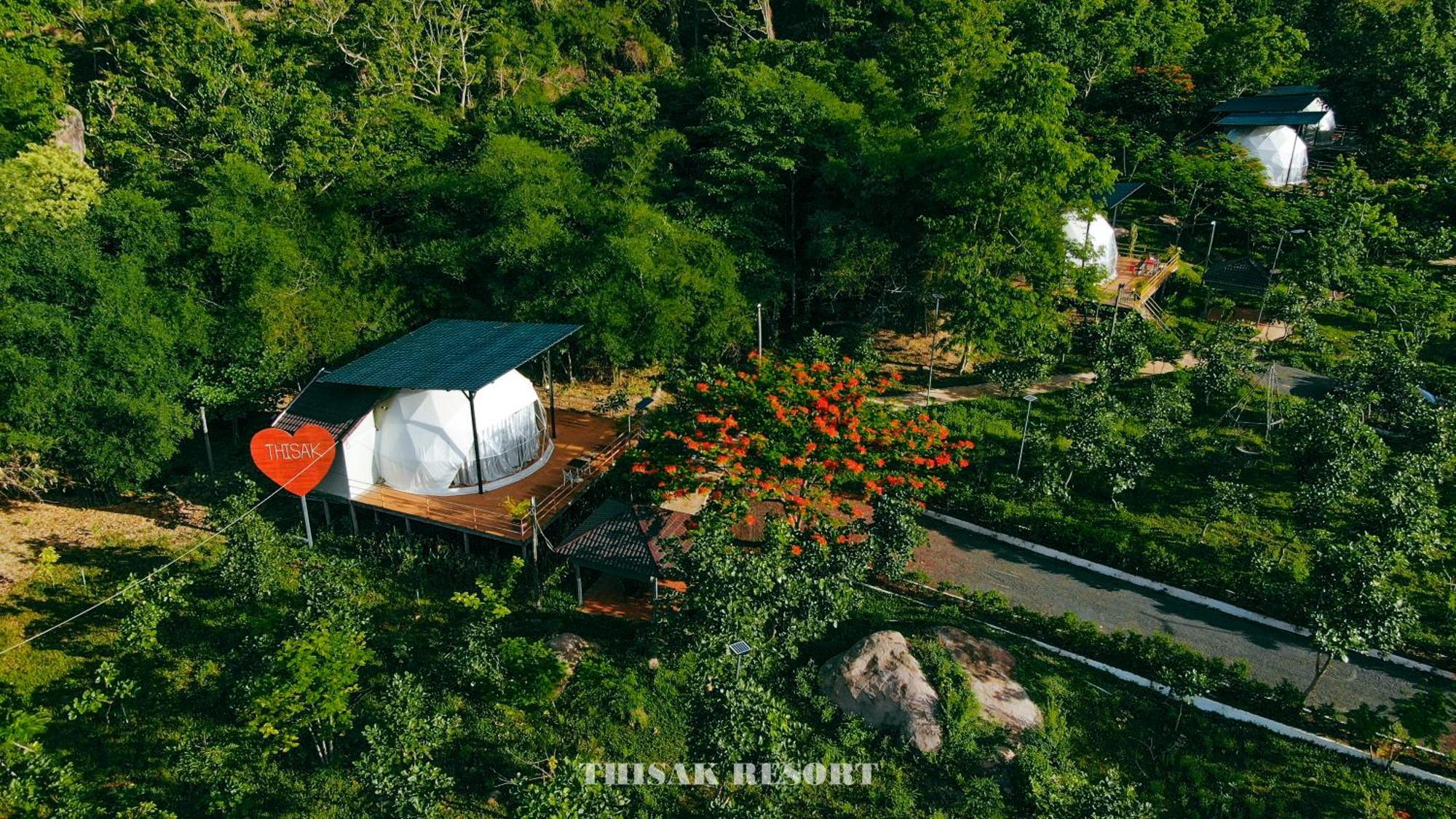 Thisak Cheung Phnom Kulen Farm stay *